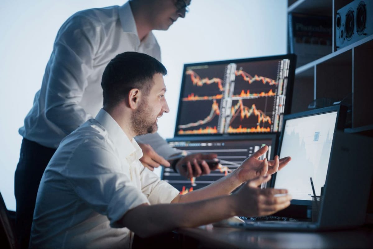 Венчурные инвесторы вложили $161 млрд в ИИ-стартапы