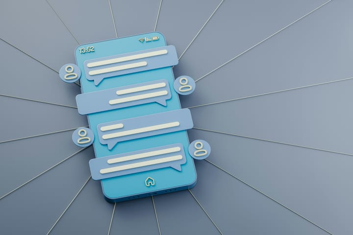 Фото: Коммуникации через мессенджер 