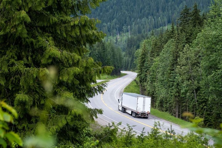 Устойчивая логистика: как ESG-повестка меняет отрасль
